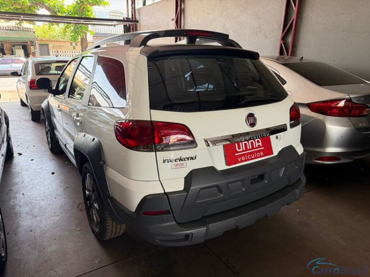 Unna Veículos | Palio Weekend 1.8 ADV 4P. 17/17 - foto 2