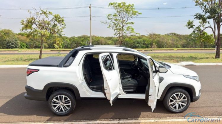 1000Ser Automóveis | Strada CD VOLCANO 1.3 22/22 - foto 4