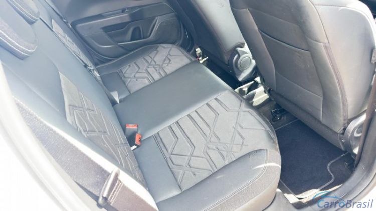 1000Ser Automóveis | Strada CD VOLCANO 1.3 22/22 - foto 9