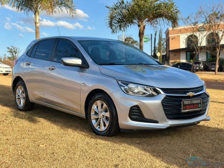 A&T Veículos RP | Onix LT 1.0 manual 21/21 - foto 1