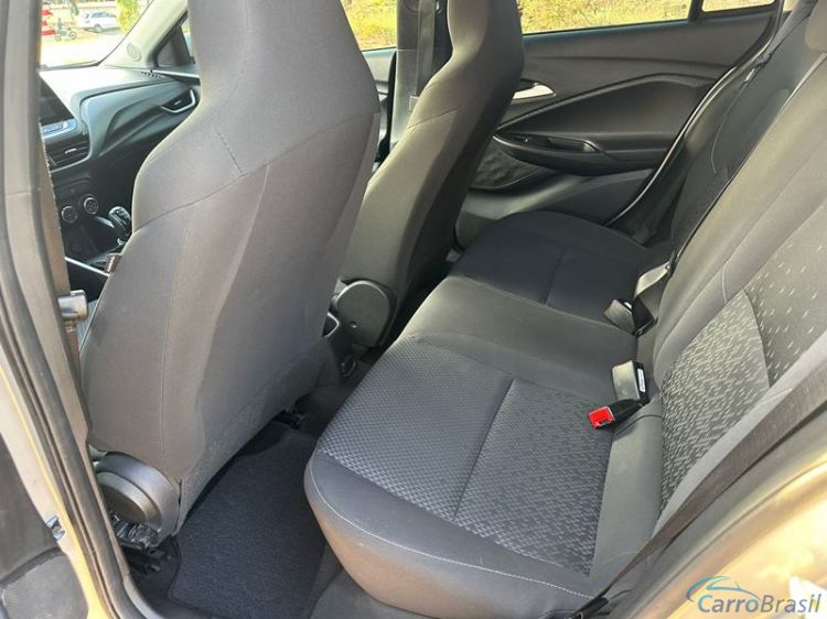 A&T Veículos RP | Onix LT 1.0 manual 21/21 - foto 3