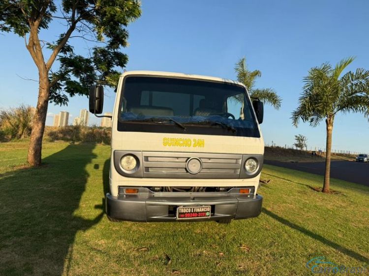 A&T Veículos RP | 5-140 Guincho 09/09 - foto 4