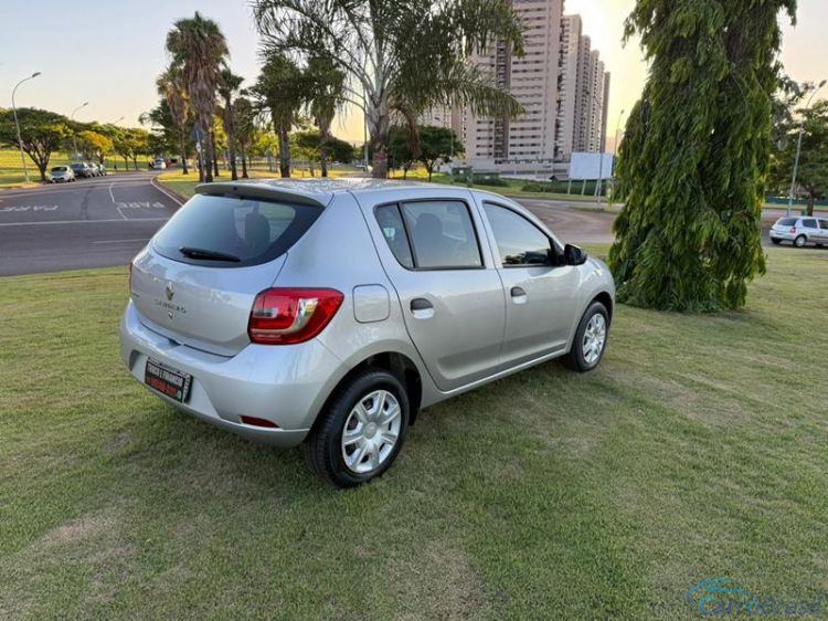 A&T Veículos RP | Sandero AUTHENTIQUE 1.0 18/18 - foto 8