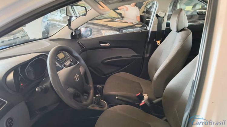 Ceará Autozero | HB 20 Sedan 1.0 Turbo 16/17 - foto 8