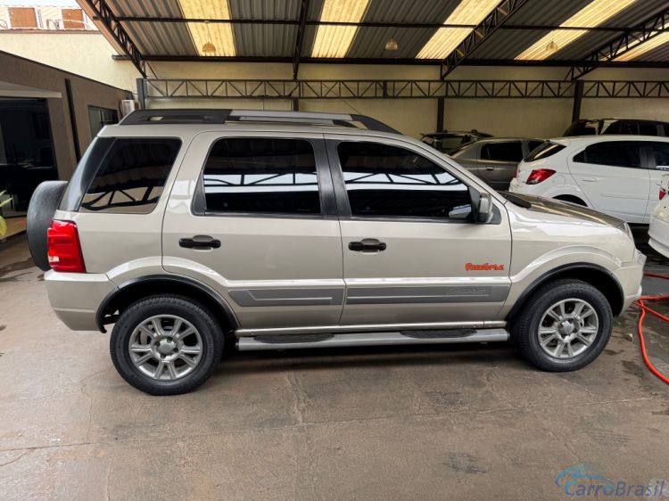 Avenida Veículos | EcoSport Freestyle 1.6 11/11 - foto 4