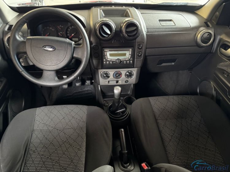 Avenida Veículos | EcoSport Freestyle 1.6 11/11 - foto 3