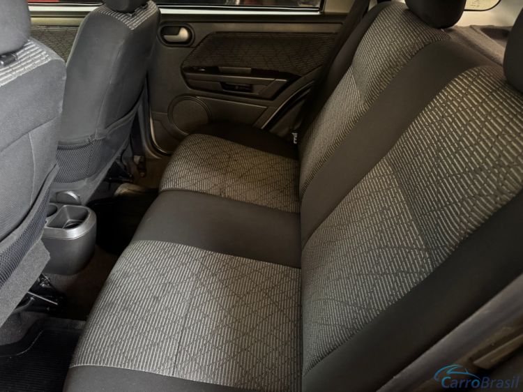 Avenida Veículos | EcoSport Freestyle 1.6 11/11 - foto 7