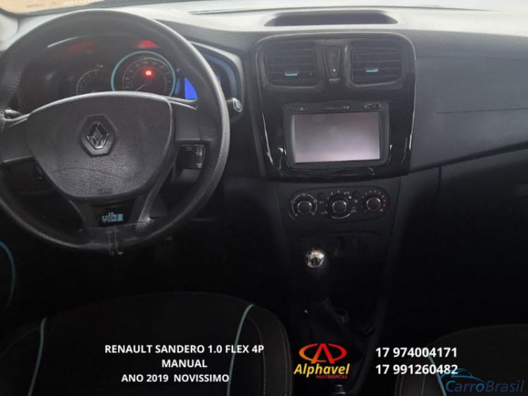 Alphavel Multimarcas | Sandero RENAULT SANDERO 1.0 FLEX 4 P MANUAL 19/19 - foto 4