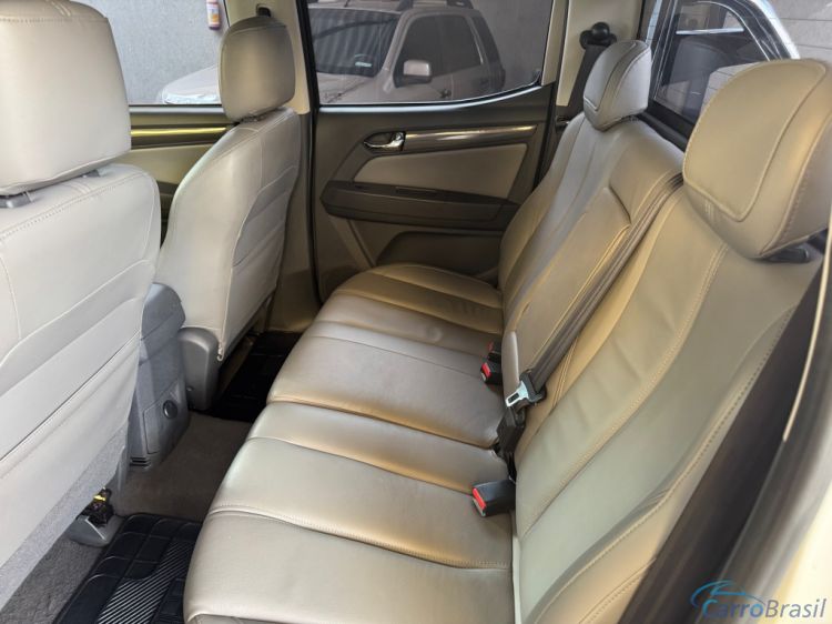 Avenida Veículos | S-10 LTZ 14/14 - foto 8