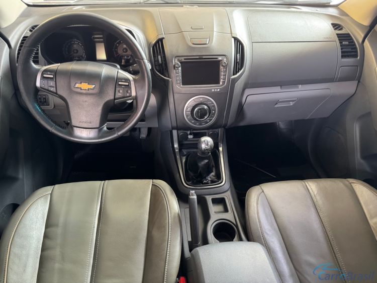 Avenida Veículos | S-10 LTZ 14/14 - foto 3