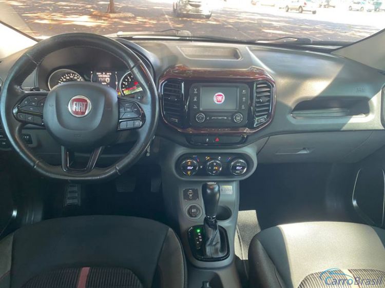 Unna Veículos | Toro 1.8 Open Edition 4P. 16/17 - foto 3