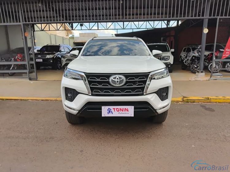 Tonin Automóveis | Hilux SW4 SRV 2.7 Aut. 7L 4P. 21/21 - foto 4