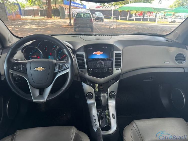 Unna Veículos | Cruze Sedan LTZ Aut. 4P. 12/12 - foto 3