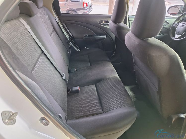Alexandre Automoveis | Etios XS 1.5 18/18 - foto 5