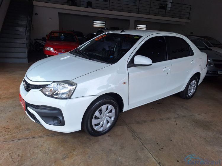 Alexandre Automoveis | Etios XS 1.5 18/18 - foto 7