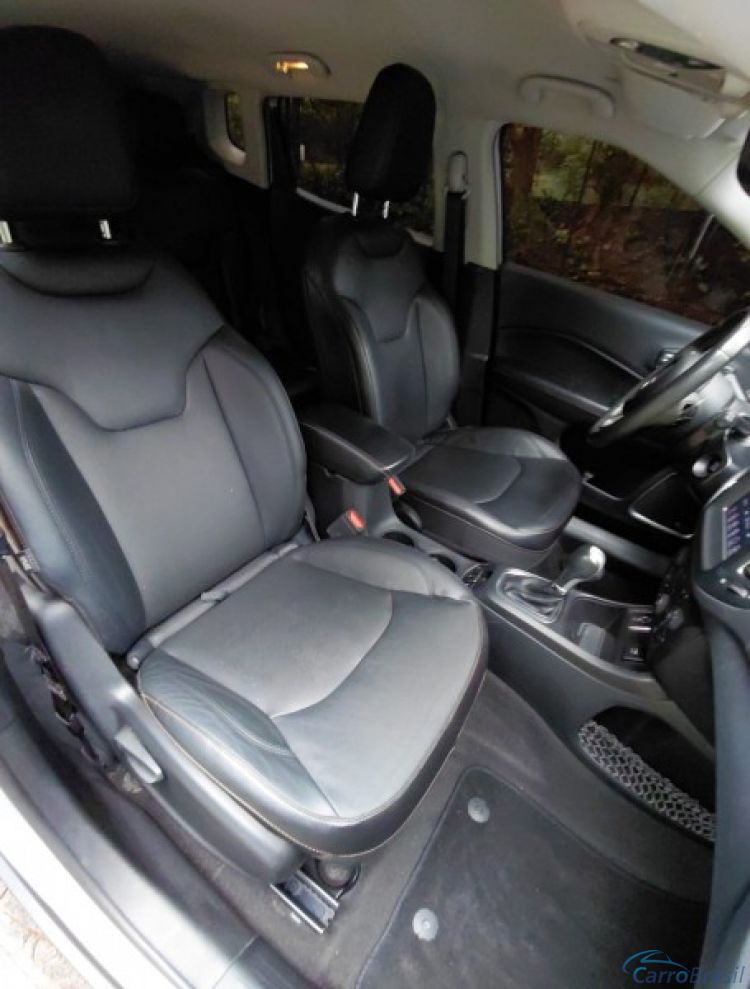 Veicar Multimarcas | Compass Longitude Flex 18/18 - foto 7