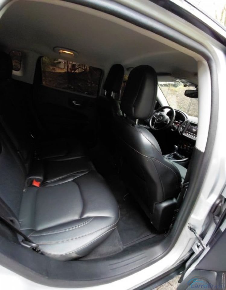 Veicar Multimarcas | Compass Longitude Flex 18/18 - foto 8