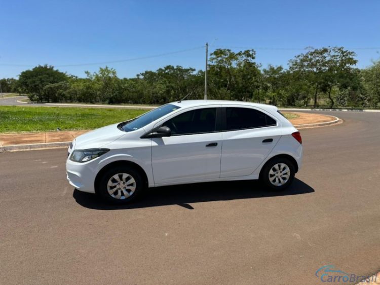 Vem Car Veículos | Onix 1.0 FLEX COMPLETO 19/19 - foto 7