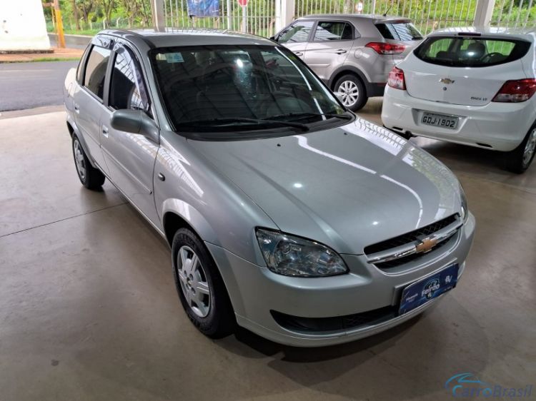 Lud-Car Veículos | Corsa Sedan CLASSIC 1.0 LS 13/14 - foto 3