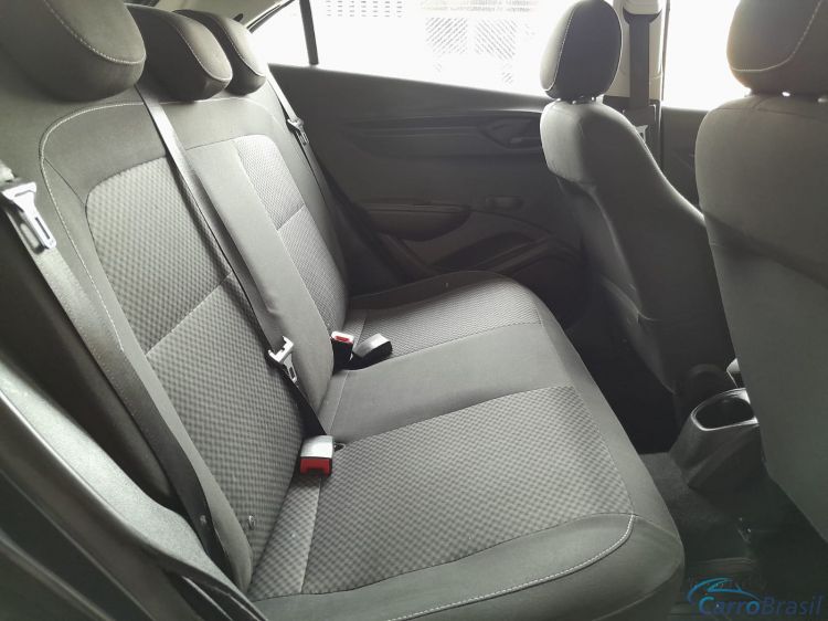 Gabaldo Veículos | Onix Joy 1.0 19/19 - foto 9
