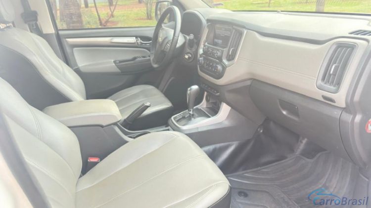 1000Ser Automóveis | S-10 LTZ 2.5 4X2 17/18 - foto 8