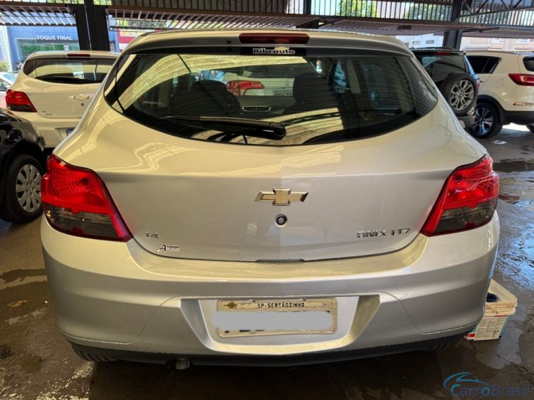 Avenida Veículos | Onix LTZ 1.4 15/15 - foto 2