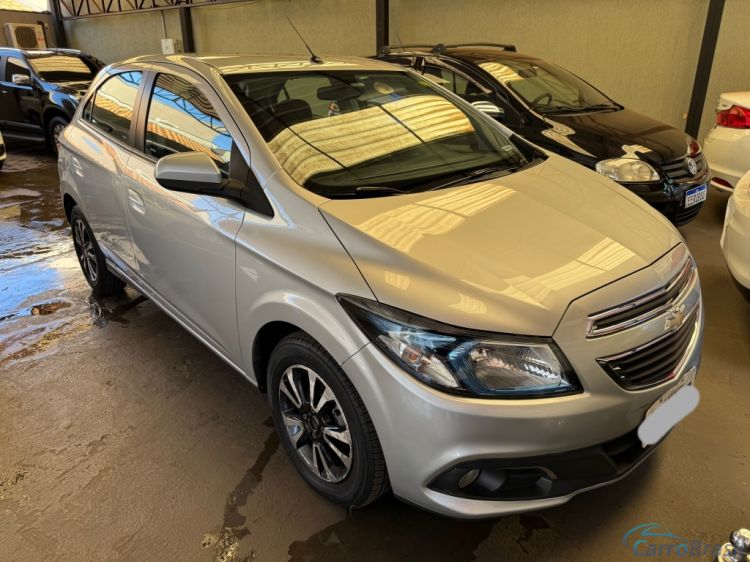 Avenida Veículos | Onix LTZ 1.4 15/15 - foto 4