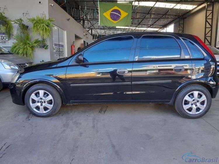Gabaldo Veículos | Corsa Hatch 1.0 4P. 04/04 - foto 7