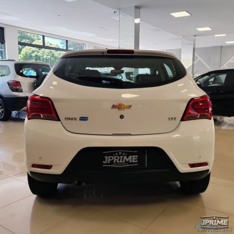 J Prime Automóveis | Onix 1.4 LTZ 17/18 - foto 5
