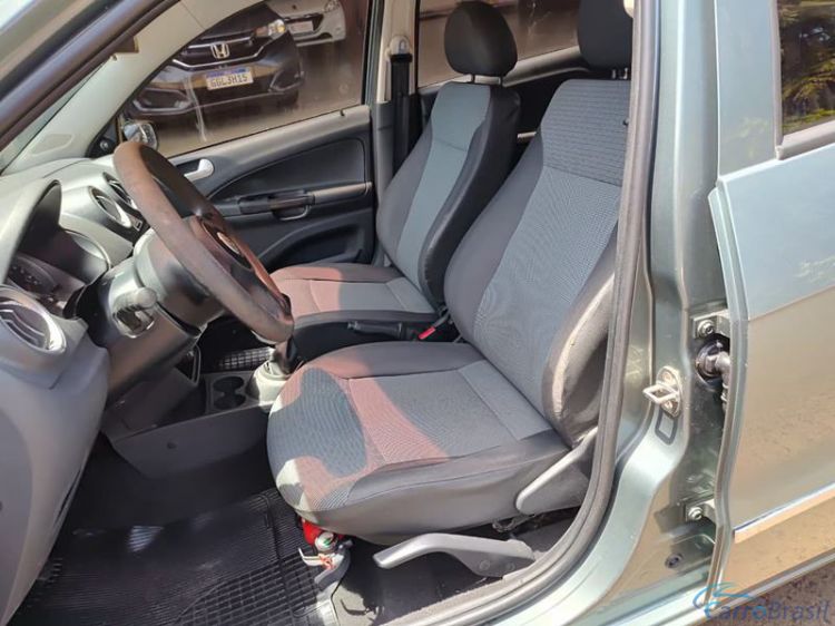 Tonin Automóveis | Gol G5 Trend 1.0 4P. 11/12 - foto 3