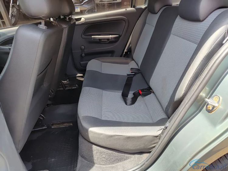 Tonin Automóveis | Gol G5 Trend 1.0 4P. 11/12 - foto 5