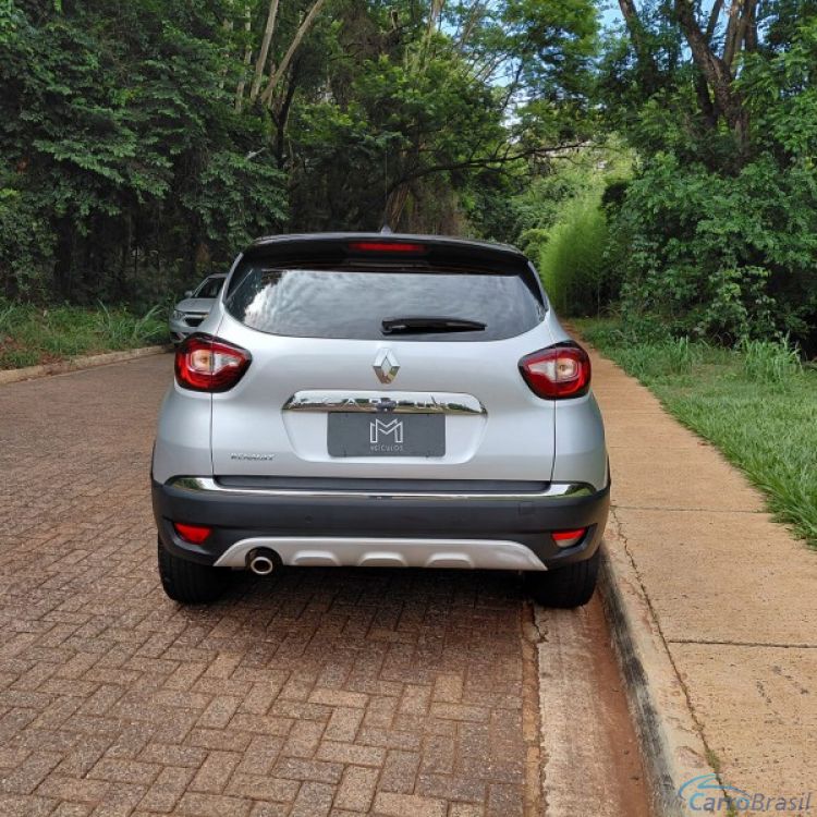 Veicar Multimarcas | Captur 2.0 Intense 18/18 - foto 4