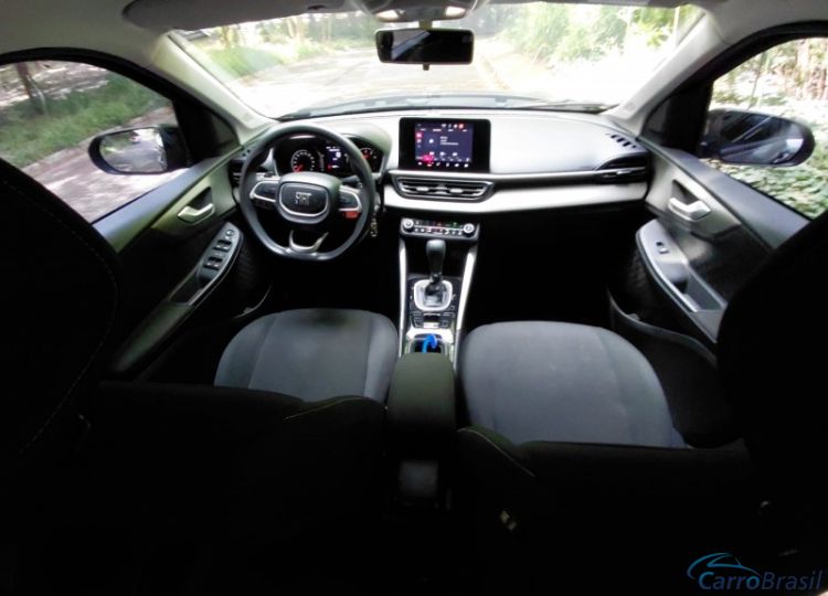 Veicar Multimarcas | Fastback Drive 1.0 T 24/24 - foto 6