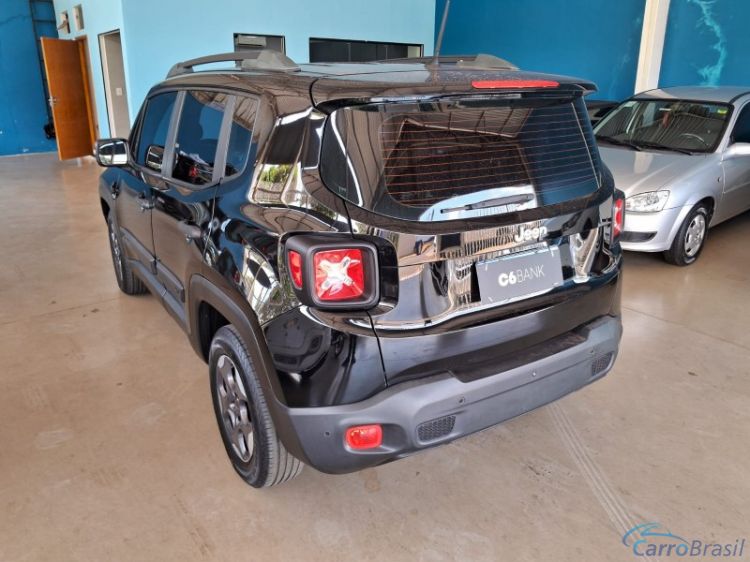 Lud-Car Veículos | Renegade 1.8 AUTOMÁTICO 18/18 - foto 4