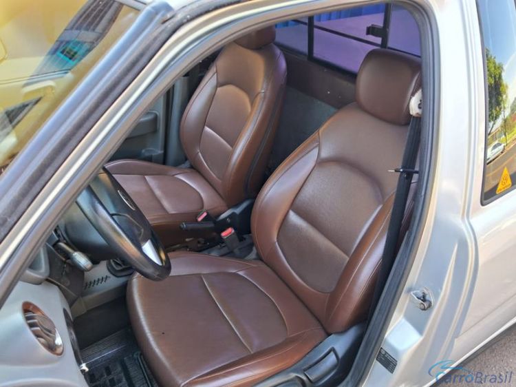 R.L. Veículos | Saveiro 1.6 MI Super Surf 8V 2P. 06/07 - foto 3