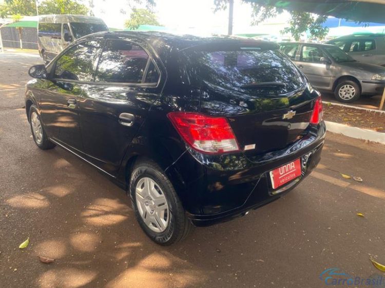 Unna Veículos | Onix Joy 4P. 18/18 - foto 2