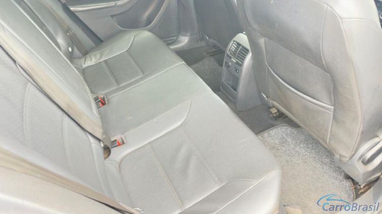 1000Ser Automóveis | Jetta CONFORTLINE 2.0 14/14 - foto 3