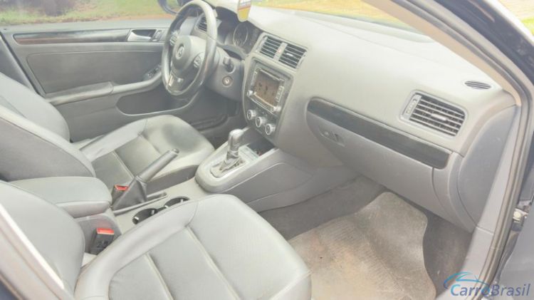 1000Ser Automóveis | Jetta CONFORTLINE 2.0 14/14 - foto 8