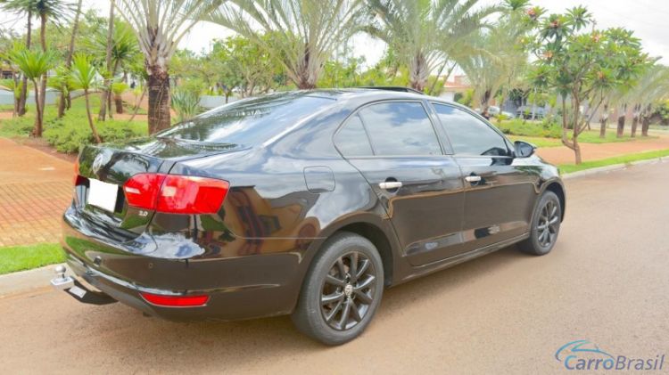 1000Ser Automóveis | Jetta CONFORTLINE 2.0 14/14 - foto 9