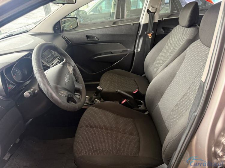 FastMotors | HB 20 1.0 4P. 16/16 - foto 6