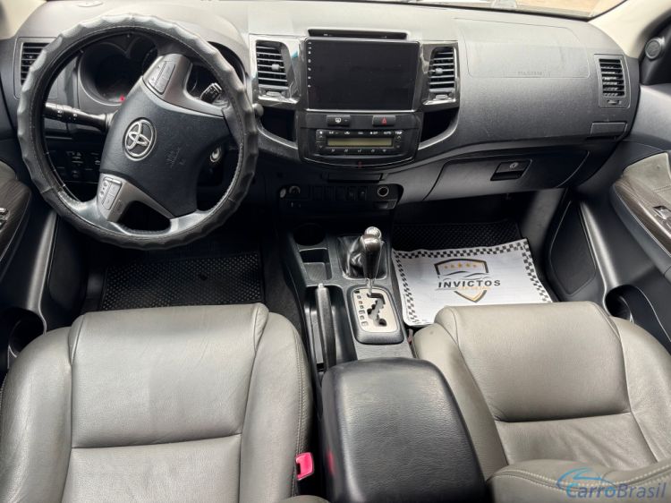 Morumbi Automóveis | Hilux SW4 SRV 3.0 15/15 - foto 3