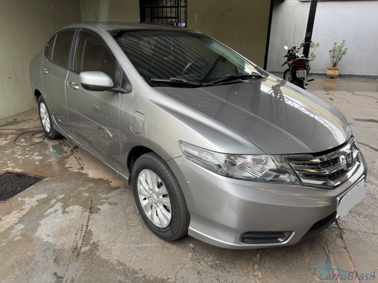 Avenida Veículos | City LX 13/13 - foto 7