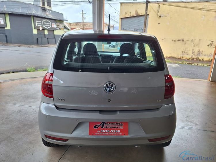 Alexandre Automoveis | Fox 1.6 4P. 14/14 - foto 6