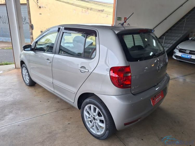 Alexandre Automoveis | Fox 1.6 4P. 14/14 - foto 2