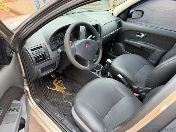 Alemão Veículos | Palio Atrative 1.4 4P. 10/10 - foto 3