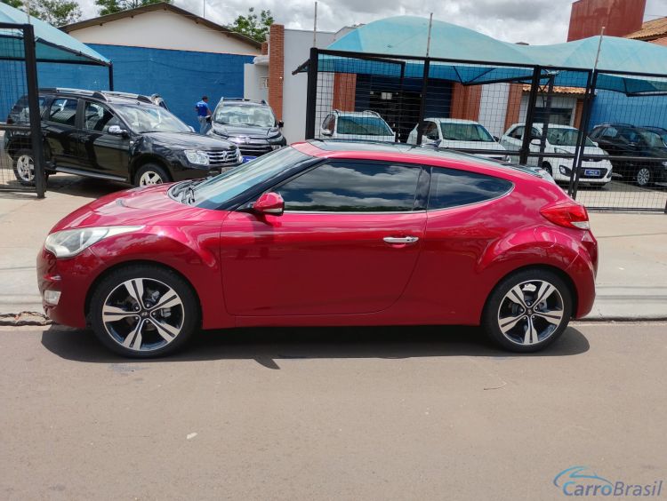 Classe A Veículos | Veloster 1.6 Automático Teto Solar 12/12 - foto 2
