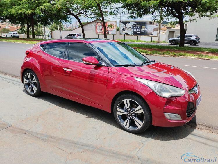 Classe A Veículos | Veloster 1.6 Automático Teto Solar 12/12 - foto 3