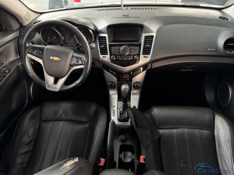 Brekar Veículos | Cruze LTZ 13/13 - foto 3