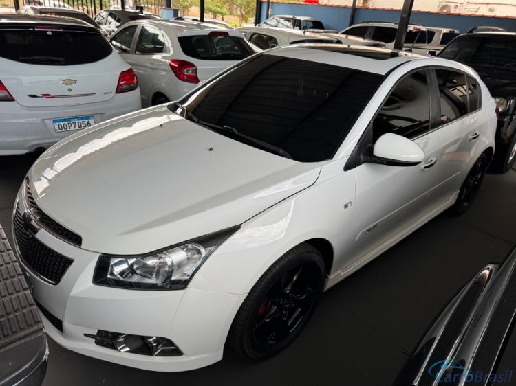 Brekar Veículos | Cruze LTZ 13/13 - foto 1