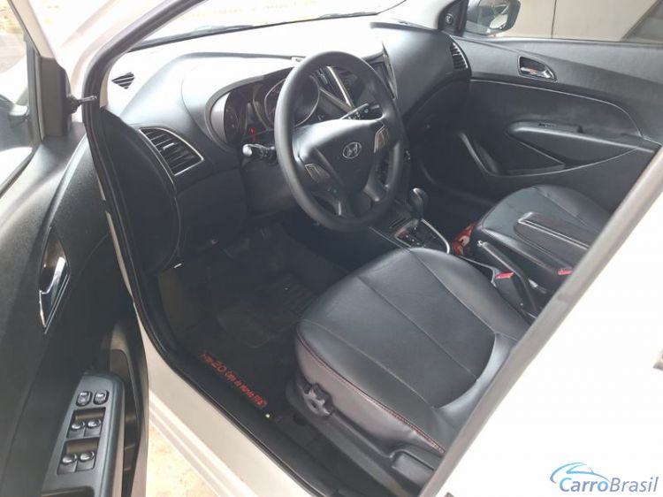 Alexandre Automoveis | HB 20 Copa do Mundo 1.6 Aut. 4P. 15/15 - foto 10